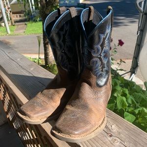 ARIAT Tombstone Western Boots